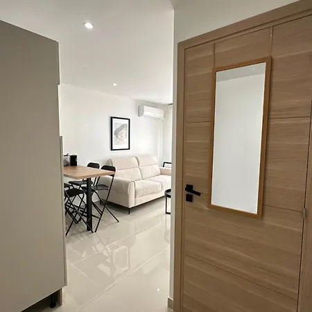 Moderne Et Proche De La Apartment Nizza